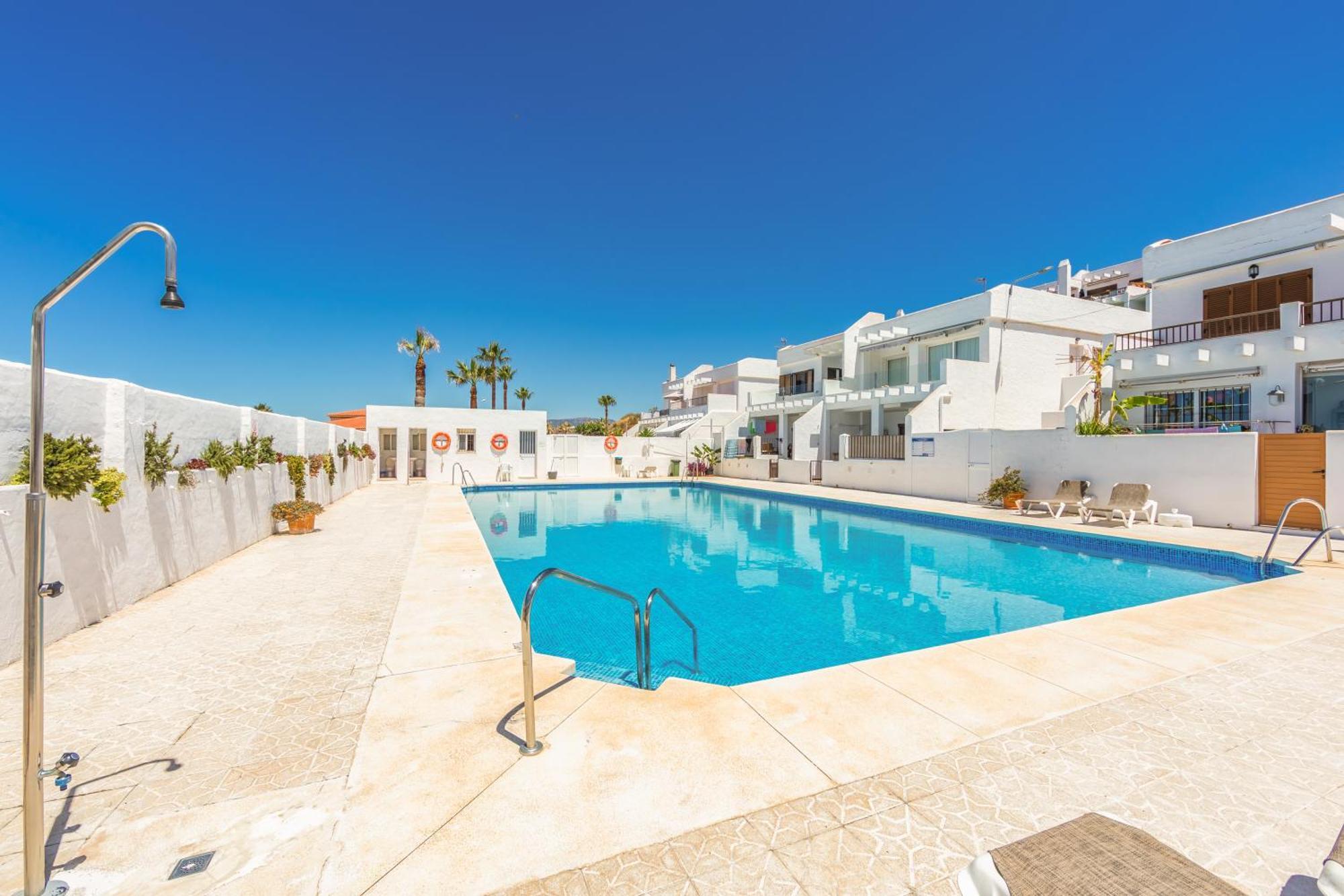 Los Lances Beach Apartments Тарифа Екстериор снимка