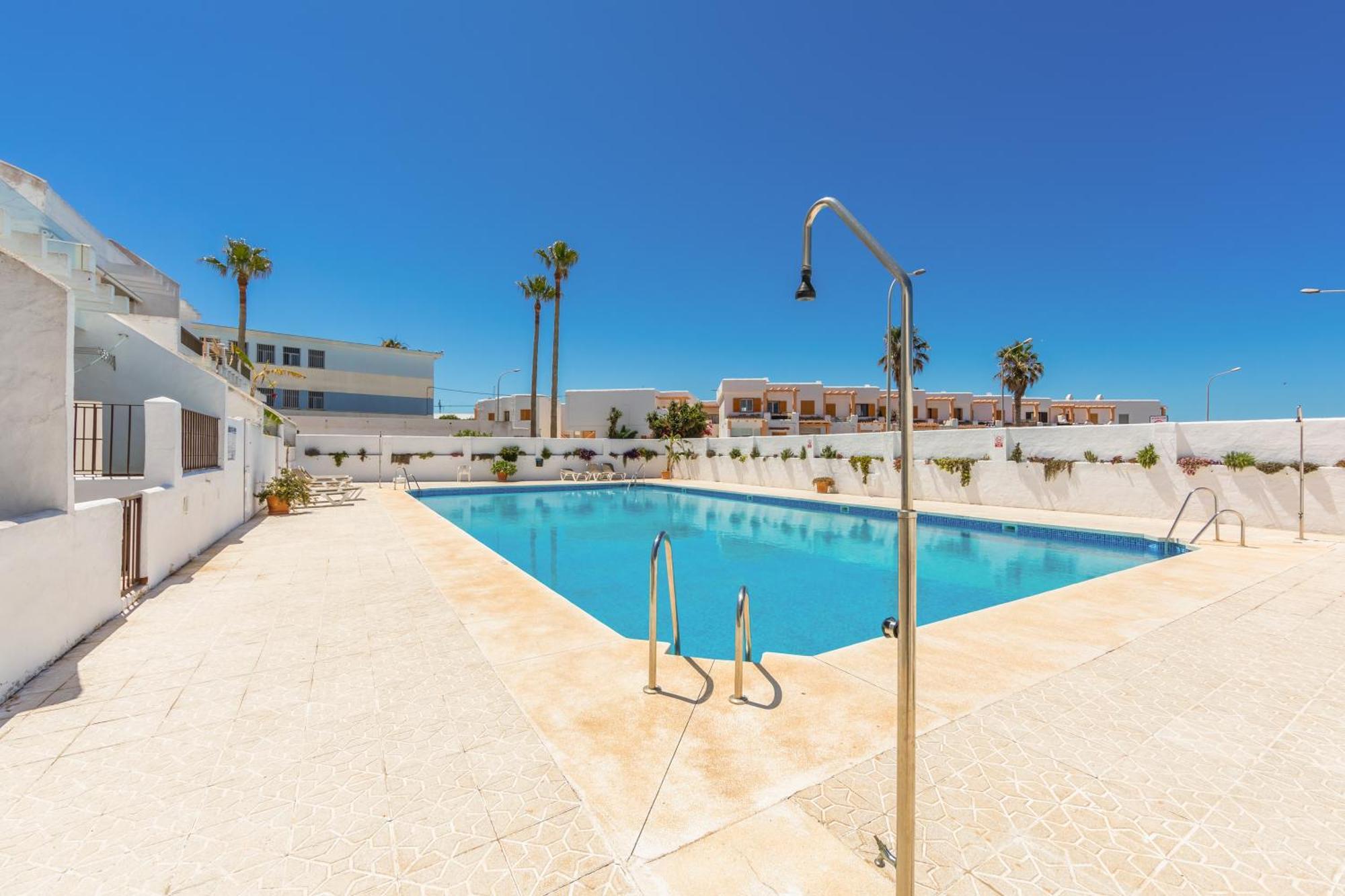Los Lances Beach Apartments Тарифа Екстериор снимка