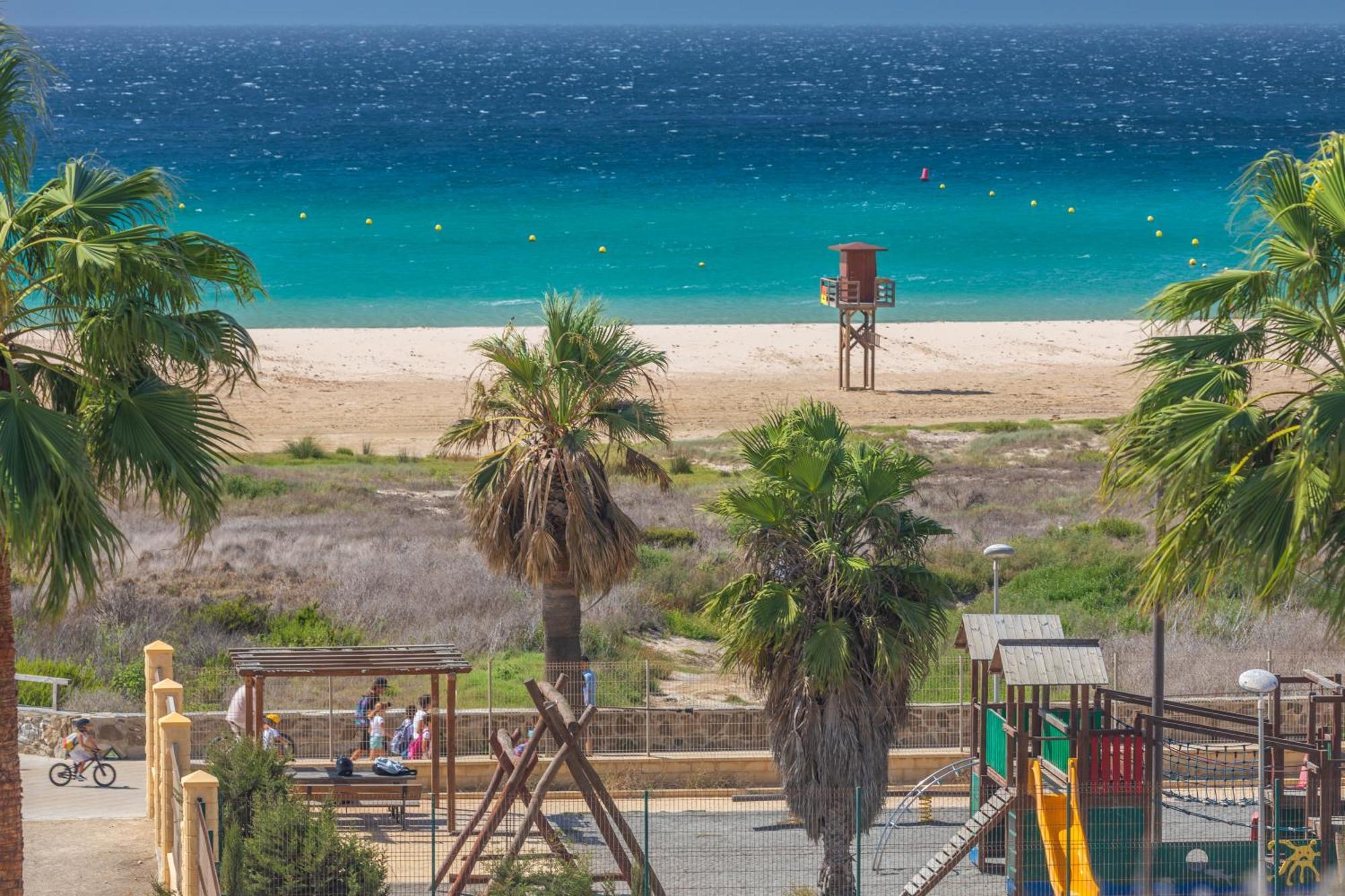 Los Lances Beach Apartments Тарифа Екстериор снимка
