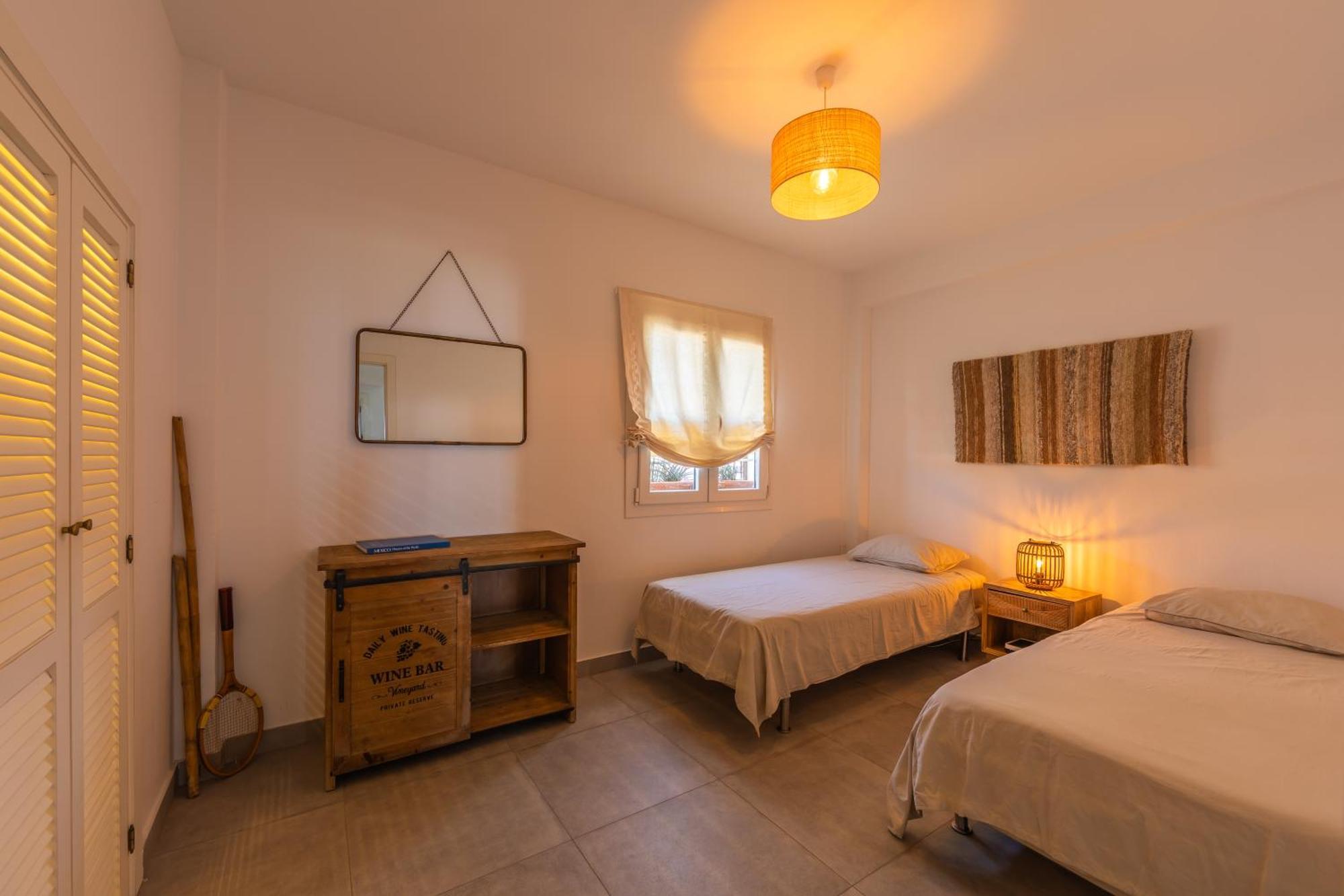 Los Lances Beach Apartments Тарифа Екстериор снимка
